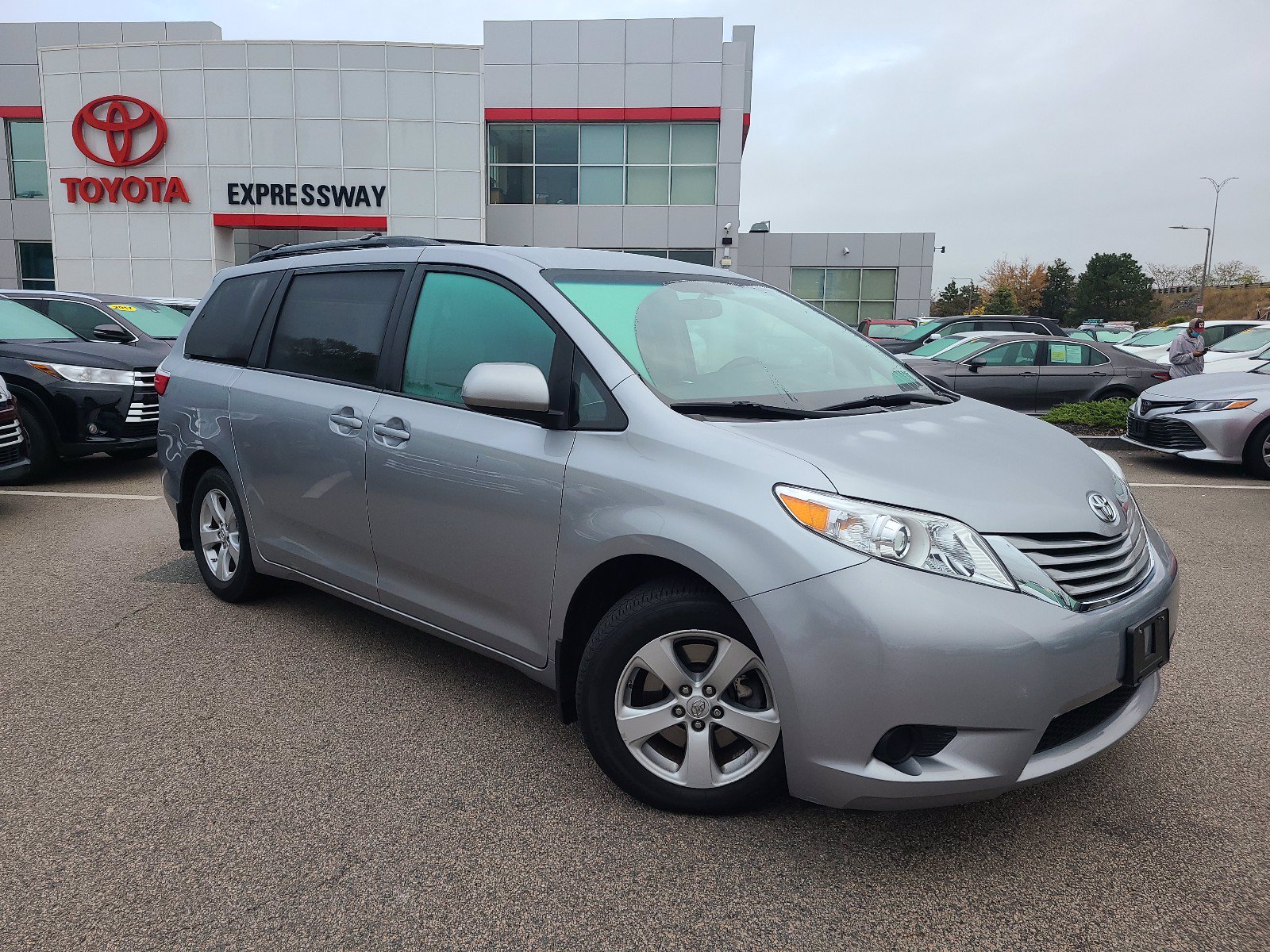 pre owned sienna